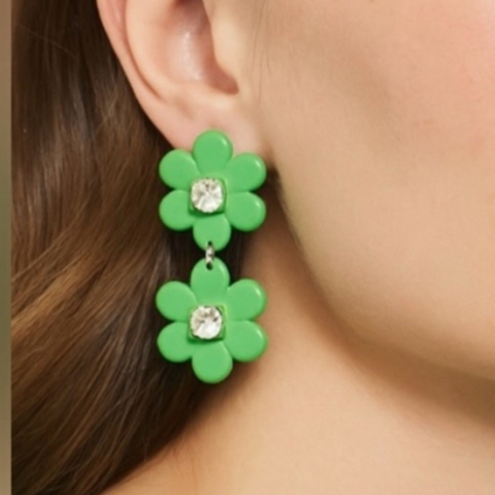 Kate Spade ♠️ Emerald Double Floral with clear center stone. Target collab.